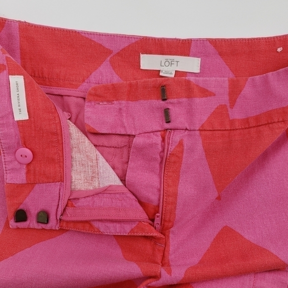 ANN Taylor Loft Geometric Print Pink Shorts - Picture 4 of 6